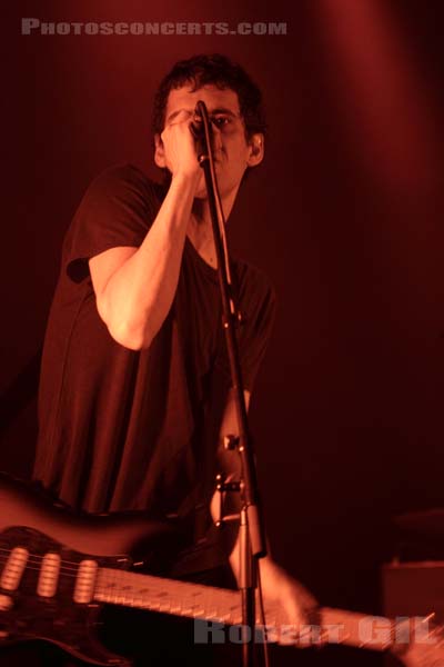 SUUNS - 2013-11-08 - PARIS - La Cigale - 